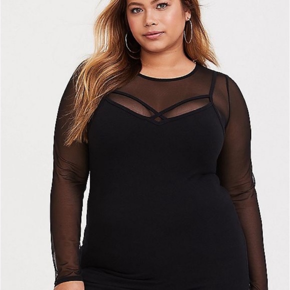Torrid Size 2 Black Mesh Under-it-All Crop Top NWT - Picture 2 of 6